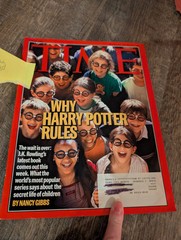 11 Vintage 2000s Music And Movie Celebrity Magazines