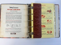 Betty Crocker’s Picture 5-Ring BINDER Cook Book Revised & Enlarged 1956 USA