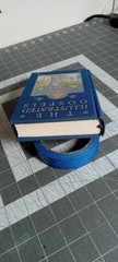 VTG The Illustrated Gospels: Saints Matthew Mark Luke John 1988 Linen Hardcover