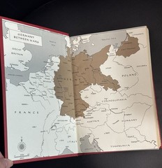 Adolf Hitler – John Toland – 2 Volume Set, International Collectors Library 1976