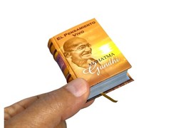 Mahatma Gandhi El Pensamiento Vivo new collectible small 2.65″ tall book hardcov
