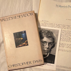 St. Martin’s Press Valley of the Shadow Christopher Davis 1st Ed HC 1988 EXTRAS
