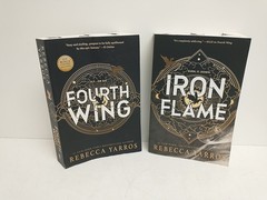 Fourth Wing & Iron Flame Rebecca Yarros First Ed./Print Paperback Sprayed Edges