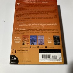 The Poppy War: An Epic Fantasy of War, Magic, and Mythology in a High-Confli…