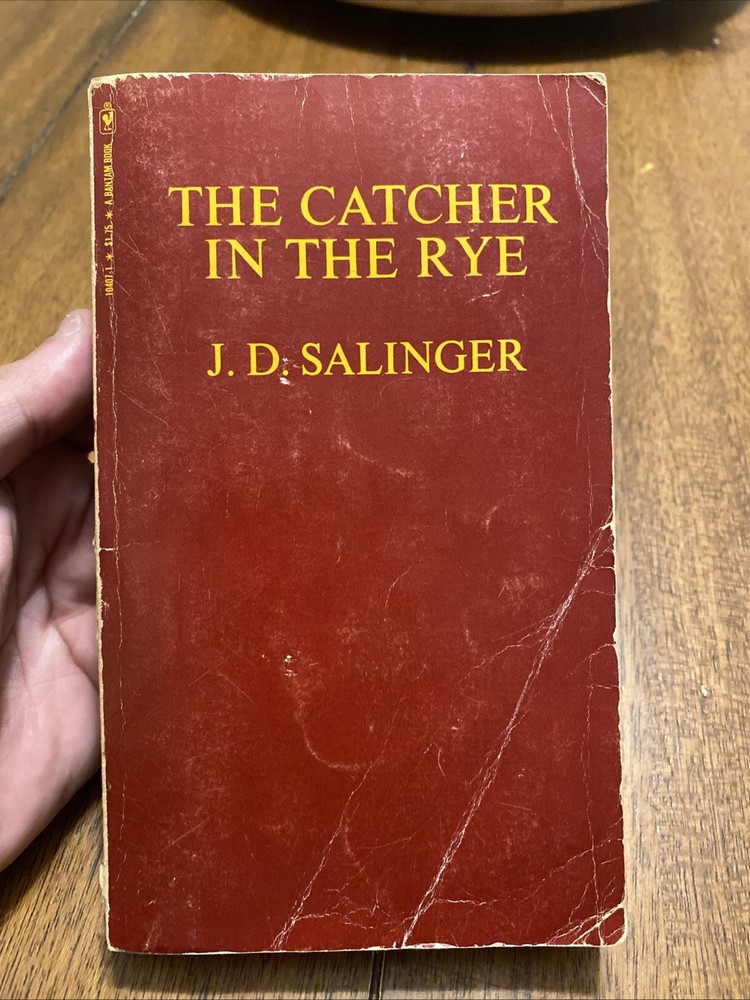 The Catcher in the Rye – J.D. Salinger – 1976 44th Bantam Books Paperback
