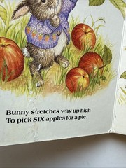 Little Simon Shape Board Book BUNNY’S NUMBERS Lisa McCue Children’s Vintage Book