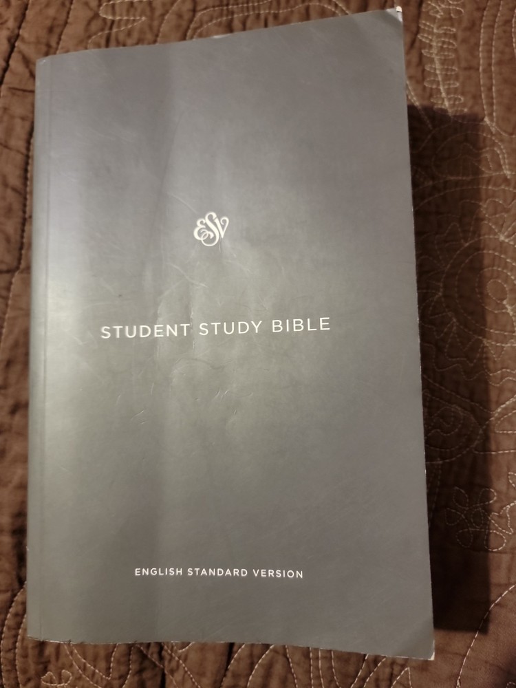 Bible Student Study Bible English Standard Version Paperback Crossway Publishers