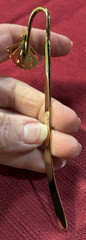 VINTAGE Gold Enamel Fan Bible Book Mark 5.75” White Rose Emerald Made in Taiwan
