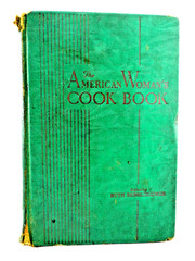 Vintage Cook BookAmerican Woman’s 1940 Culinary Arts Institute Illus 815 Pgs