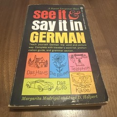 See It and Say It in German by Margarita Madrigal; Inge D. Halpert – B3G2