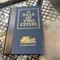 Reader’s Digest The World’s Best Reading A Tale of Two Cities Illustrated