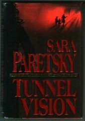 Tunnel Vision (V.I. Warshawski Novels) – Hardcover By Paretsky, Sara – VERY GOOD