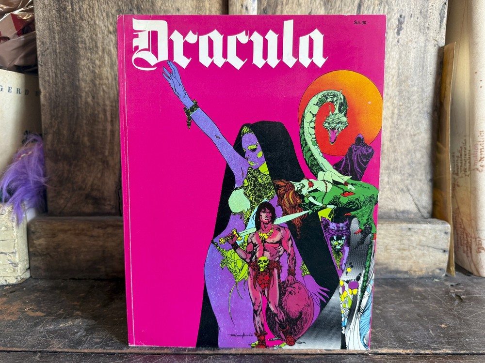 DRACULA VOLUME 1 Warren Publishing, 1972 Sci fi fantasy vintage