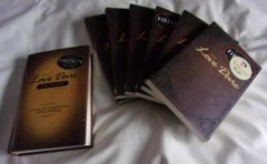 Guided Reading/Bible Study: Set of 6 The Love Dare books + DVD + devotional