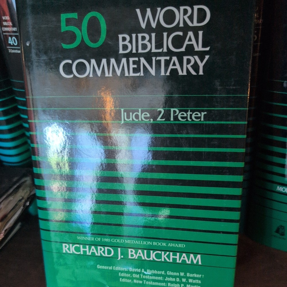 2 Peter, Jude by Richard J. Bauckham and Nelson Reference Staff (1983,…