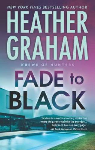Fade to Black (Krewe of Hunters) – Mass Market Paperback – GOOD