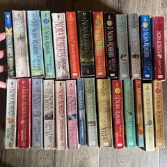 Lot of 27 NORA ROBERTS books Romance Thriller Suspense The Garden Three Sisters