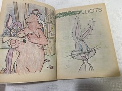 1996 Looney Tunes Jumbo Coloring & Activity Book Landoll’s Taz Bugs Bunny Tweety