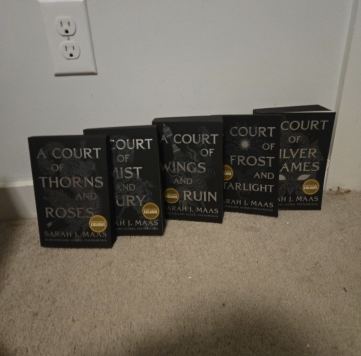 A Court of Thorns and Roses Night Court Edition Pb b&n exclusives Sarah j maas