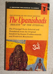 THE UPANISHADS Wisdom of the Hindu Mystics (1961) Mentor nonfiction paperback