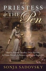 The Priestess and the Pen : Marion Zimmer Bradley, Dion Fortune a