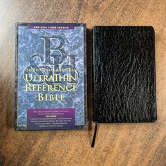 NKJV Ultrathin Reference Bible – Black Genuine Leather – Broadman Holman print