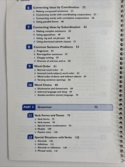 The Essentials of English : A Writer’s Handbook by Ann Hogue (2003) TP