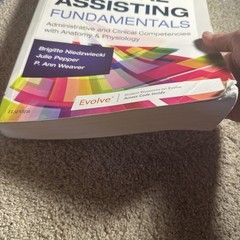 Kinn’s Medical Assisting Fundamentals : Administrative and Clinical Competencies