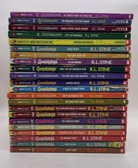 Goosebumps Book Lot 22 Apple Fiction R.L. Stine Spooky Horror Collection