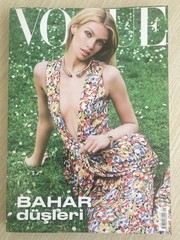 Vogue Turkey May 2024 Stella Maxwell Hilal Altınbilek / Fast Shipping Worldwide