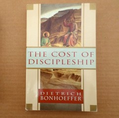 Cost of Discipleship by Dietrich Bonhoeffer (1995, Trade Paperback)
