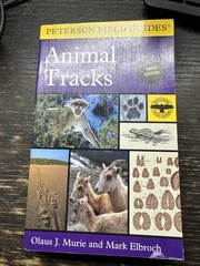 Peterson Field Guides: A Field Guide to Animal Tracks : Third Edition Good