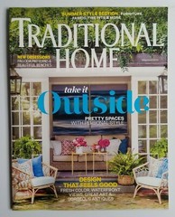 Traditional Home Magazine May June 2019 Take It Outside Pretty Spaces With Tub6