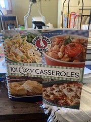 101 Cozy Casseroles by Gooseberry Patch (2012, Spiral)