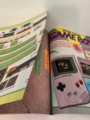 Nintendo Power Magazine Issue Volume #31 Metroid II w/ Poster & Inserts Dec 1991