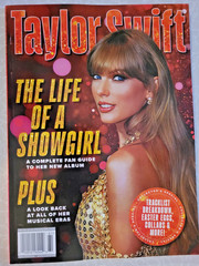 TAYLOR SWIFT – LIFE OF A SHOWGIRL -Complete Fan Guide To New Album -Musical Eras
