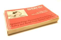 Shiatsu by Yukiko Irwin 1983 Japanese Finger Pressure Massage Paperback 238pages