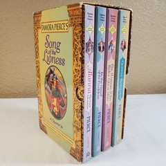 Vtg Song Of The Lioness Quartet Tamora Pierce Box Set OOP Paperback Slipcase