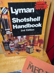 Vintage Reloading Manual Lot Lyman Handbooks Hodgdon Powder Data MEC 600 Guide