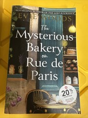 Mysterious Bakery on Rue de Paris by Evie Woods (2025, Uk-B Format Paperback)