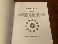 Microsoft 365: 11 Books in 1 by Zeldovich, Benjamin ISBN #9798363221682