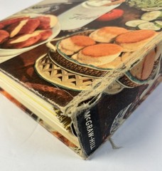 Betty Crocker’s Picture 5-Ring BINDER Cook Book Revised & Enlarged 1956 USA