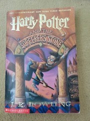 Harry Potter and the Sorcerer’s Stone by J. K. Rowling (1999, Trade Paperback)
