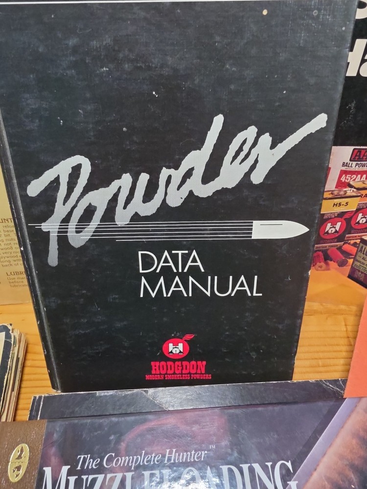 Vintage Reloading Manual Lot Lyman Handbooks Hodgdon Powder Data MEC 600 Guide