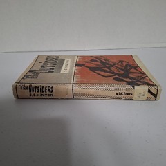 THE OUTSIDERS by S. E. HINTON 1967 Reinforced Binding VIKING PRESS Ex Libris