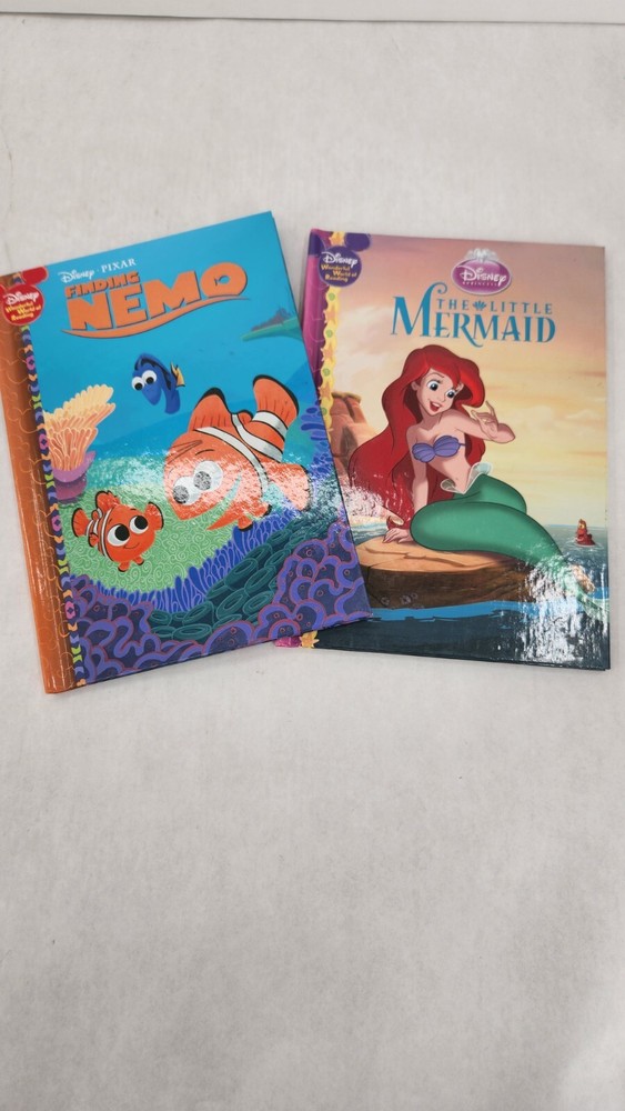 Lot of 2 Early Moments DISNEY WONDERFUL WORLD OF READING (Nemo, Mermaid)