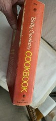 Betty Crocker’s Cookbook Hardcover VINTAGE 1976. 26th Printing. Good Shape