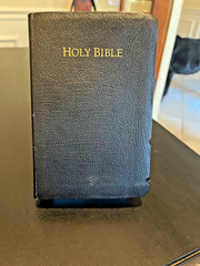 Holy Bible Black Bonded Leather Cover – GREAT SIZE to Carry with You