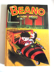 THE BEANO BOOK Comic Annual – Year 2001 – UK Comic Annual