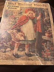 LITTLE RED RIDING HOOD’S Picture Book Great Britian Thomas Nelson and Sons HTF